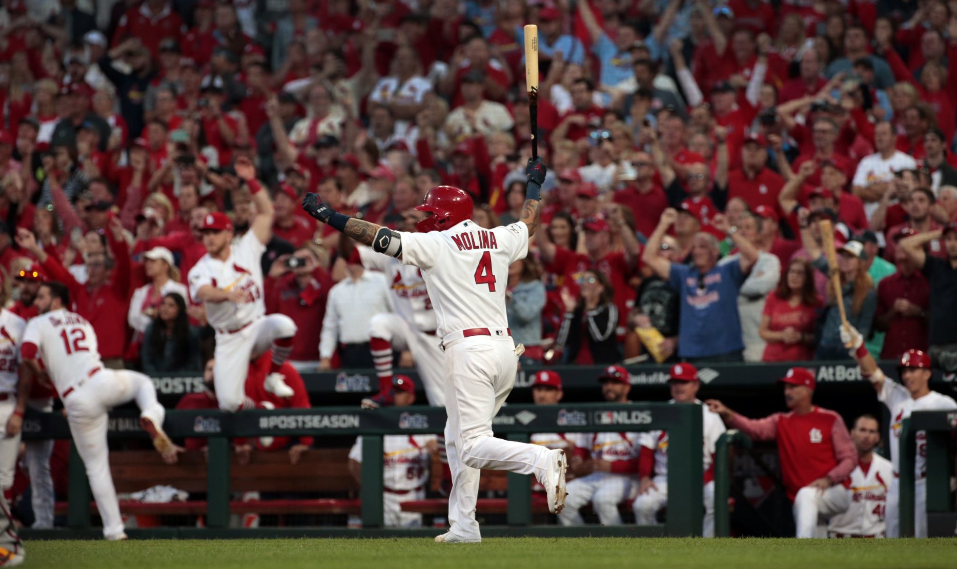 Cardinals force deciding fifth game of the NLDS with a 5-4 win over the Braves in the 10th inning